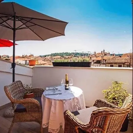 Studio With Terrace In Central * Rovinj
