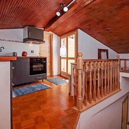 Studio With Terrace In Central Apartment Rovinj